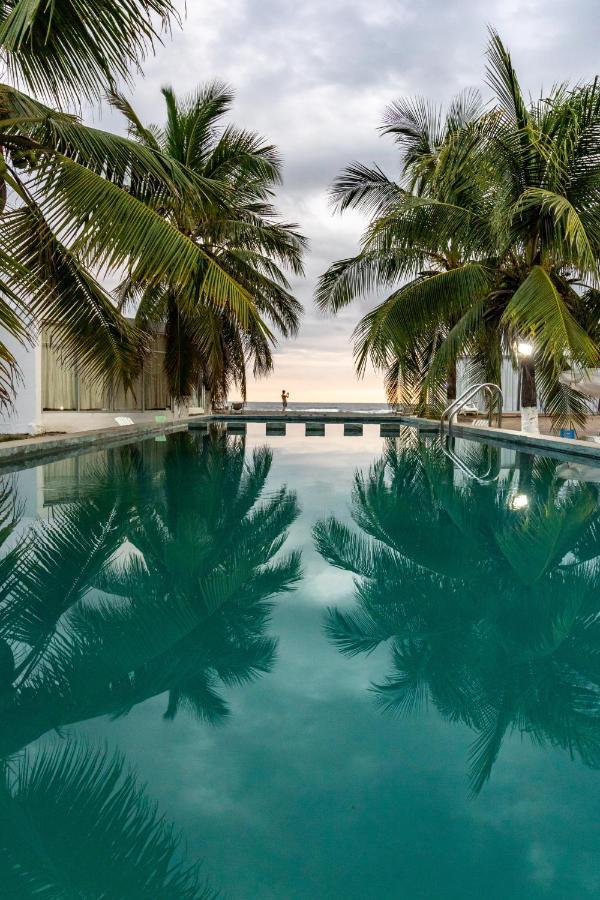 Hotel Tachinaste Tonala  ภายนอก รูปภาพ