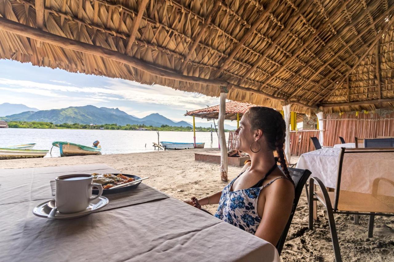 Hotel Tachinaste Tonala  ภายนอก รูปภาพ