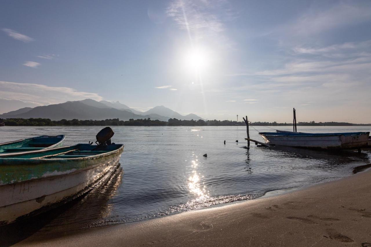 Hotel Tachinaste Tonala  ภายนอก รูปภาพ